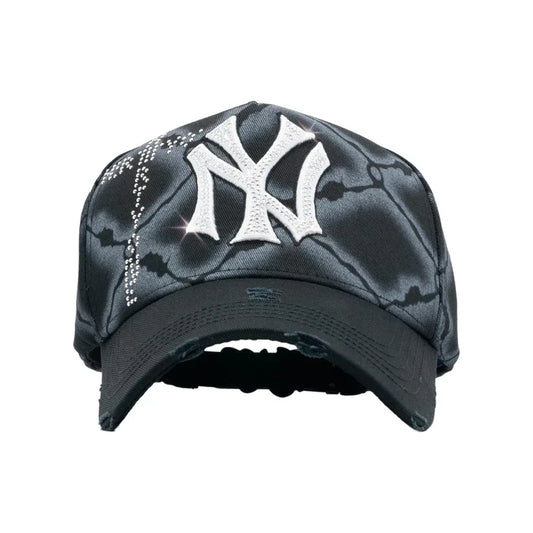 Gorra 31 Hats This Is Not A Heist Caged In