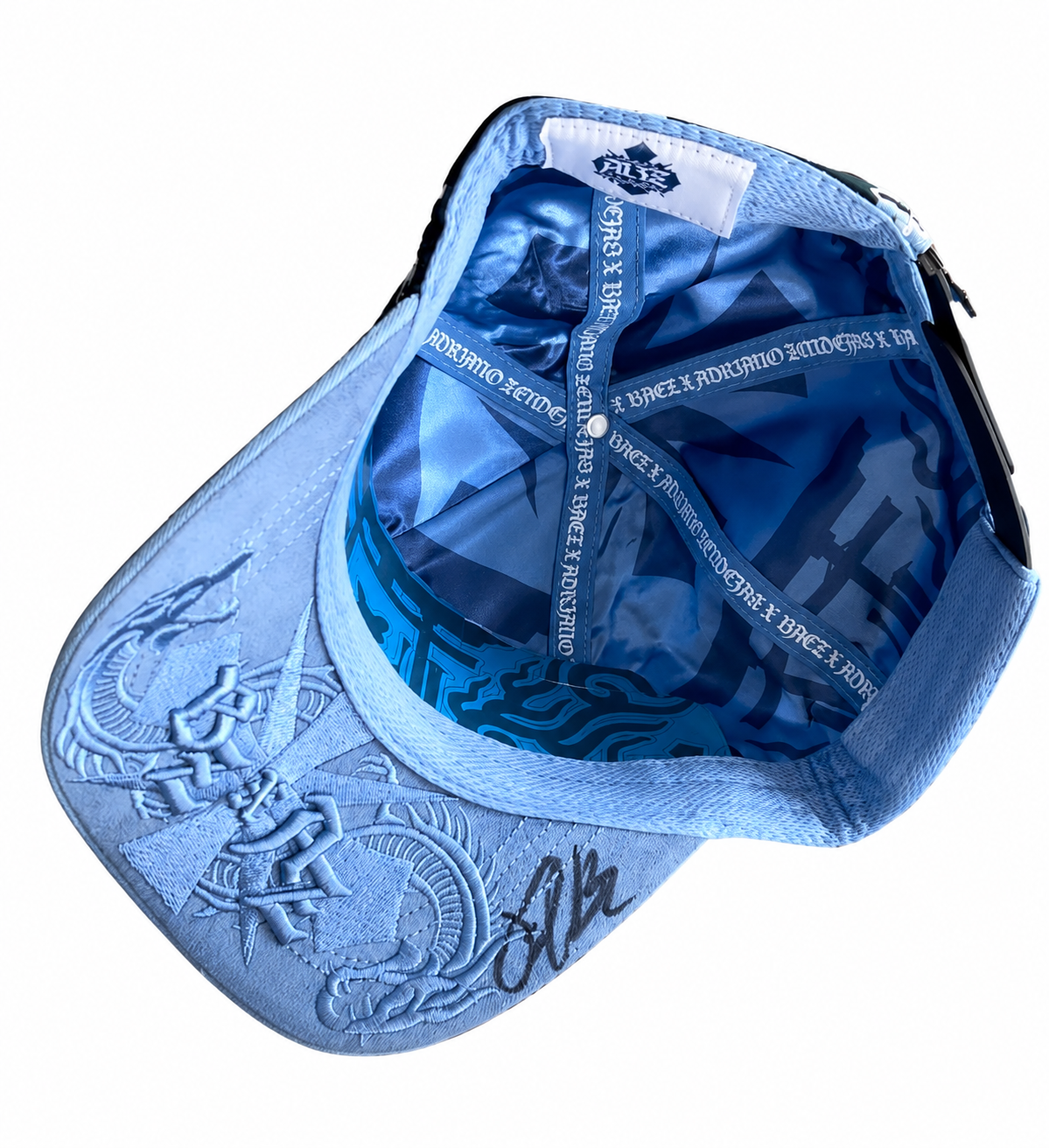 Gorra Baez x Shifu 3.0 firmada por Baez