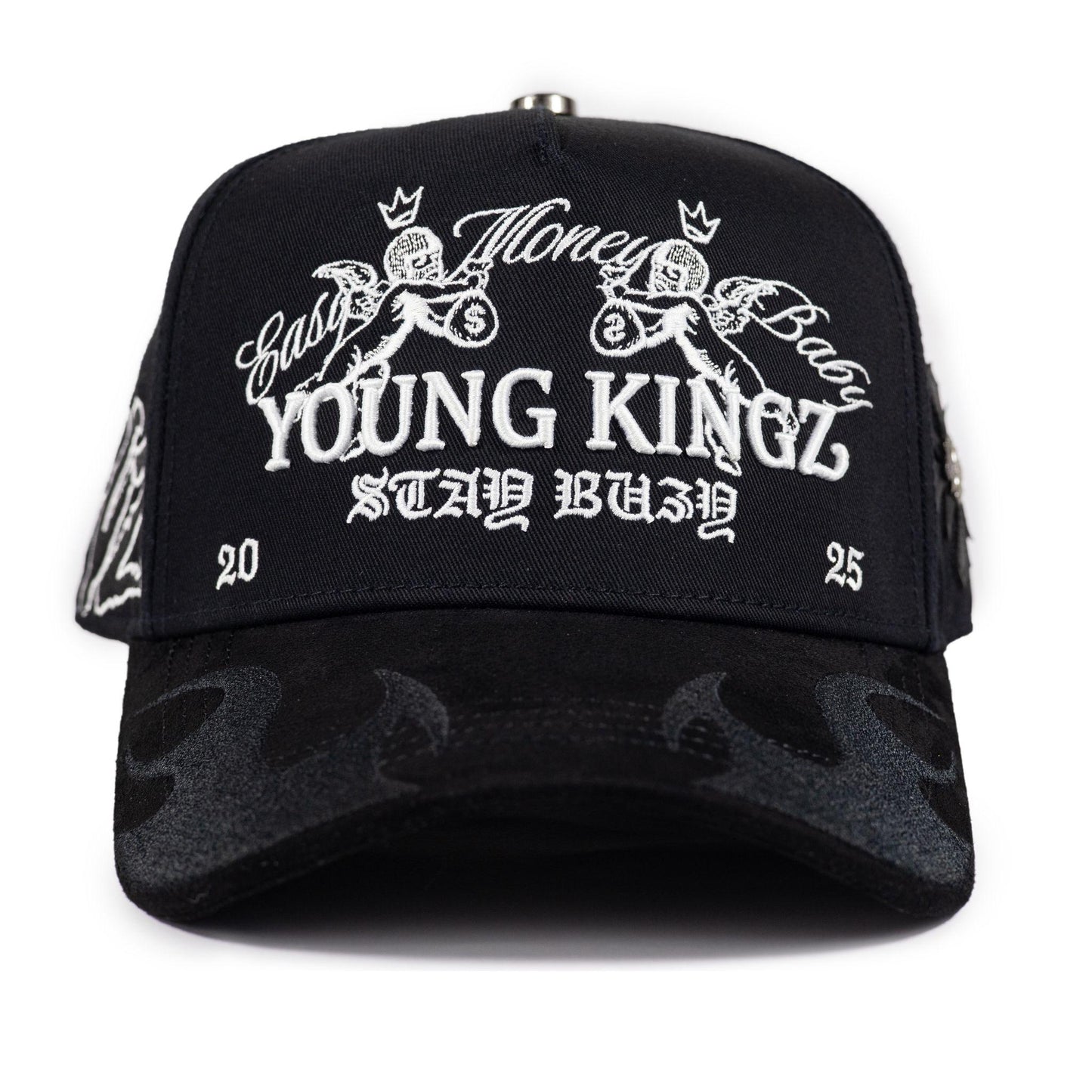 GORRA BAEZ X MYKE TOWERS NEGRA